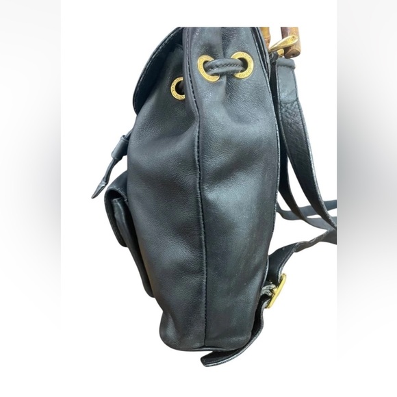 Gucci Black Leather Backpack with Gold Accents - Picture 7 of 13